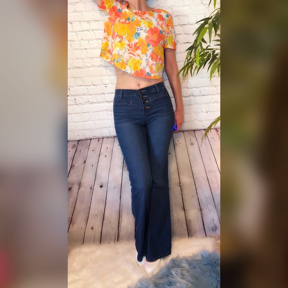 JustFab Button Fly High Waisted Wide Leg Jeans